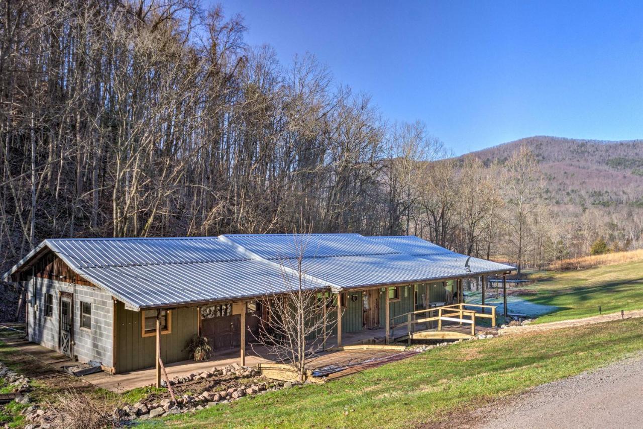 Pet-Friendly Blue Ridge, Cherokee Forest Retreat! Greeneville Exterior photo