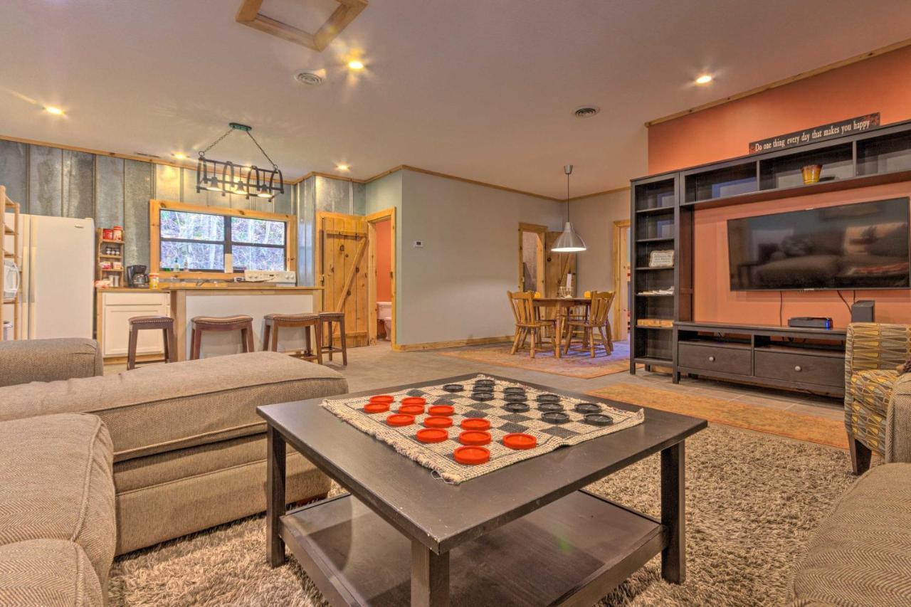 Pet-Friendly Blue Ridge, Cherokee Forest Retreat! Greeneville Exterior photo
